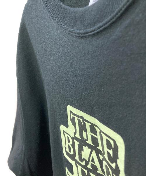 BlackEyePatch（ブラックアイパッチ）BlackEyePatch (ブラックアイパッチ) ロゴプリントTシャツ ブラック サイズ:Ｍの古着・服飾アイテム