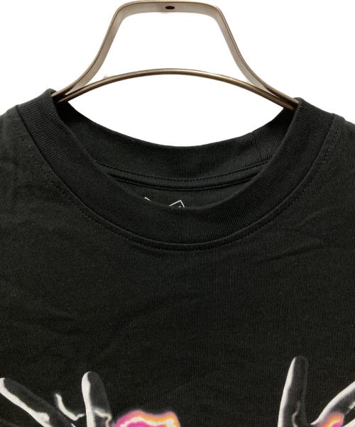 PALACE（パレス）PALACE (パレス) Hands On T-Shirt ブラック サイズ:Ｍの古着・服飾アイテム
