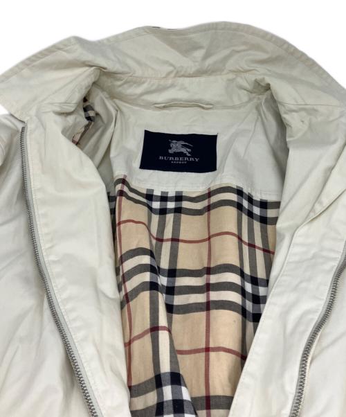 BURBERRY LONDON（バーバリーロンドン）BURBERRY LONDON (バーバリーロンドン) コート アイボリー サイズ:46の古着・服飾アイテム