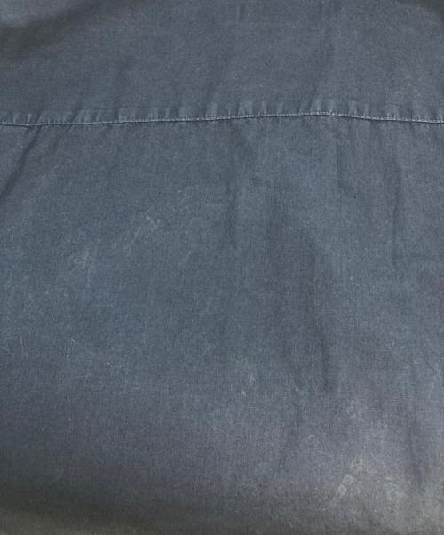 ISSEY MIYAKE（イッセイミヤケ）ISSEY MIYAKE (イッセイミヤケ) 半袖シャツ ネイビー サイズ:２の古着・服飾アイテム