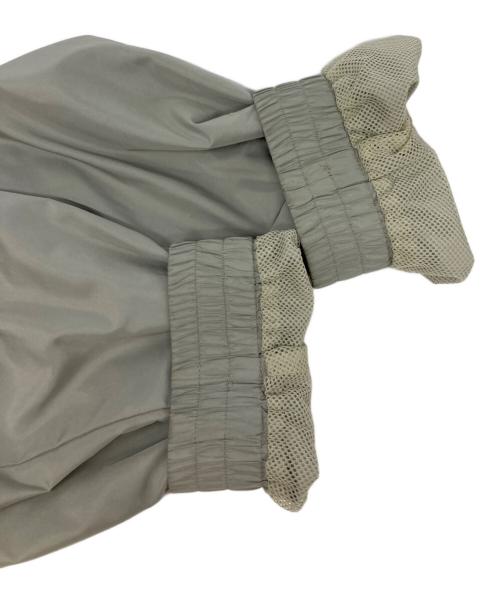 FILA（フィラ）FILA (フィラ) Y. PROJECT (ワイプロジェクト) Pop Up Track Jacket YPFIJACK1-S22 ベージュ サイズ:Ｓの古着・服飾アイテム