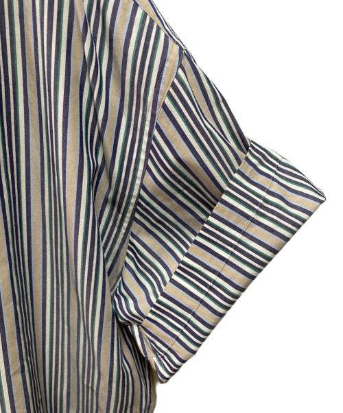 MISTER GENTLEMAN（ミスタージェントルマン）MISTER GENTLEMAN (ミスタージェントルマン) シャツ ベージュ サイズ:Ｍの古着・服飾アイテム