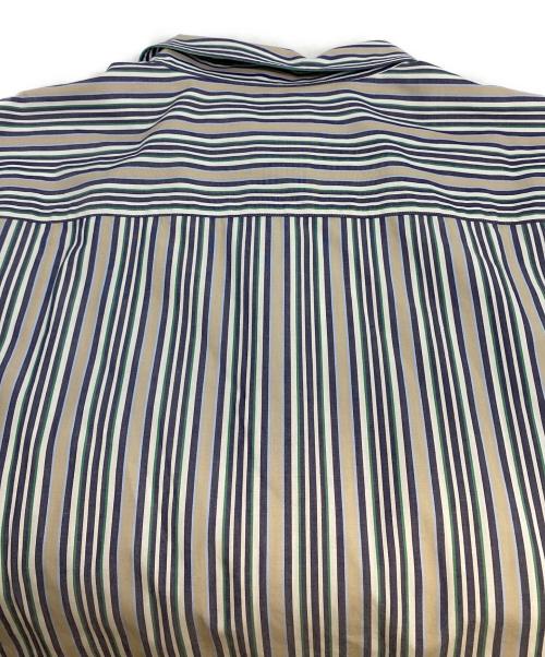 MISTER GENTLEMAN（ミスタージェントルマン）MISTER GENTLEMAN (ミスタージェントルマン) シャツ ベージュ サイズ:Ｍの古着・服飾アイテム
