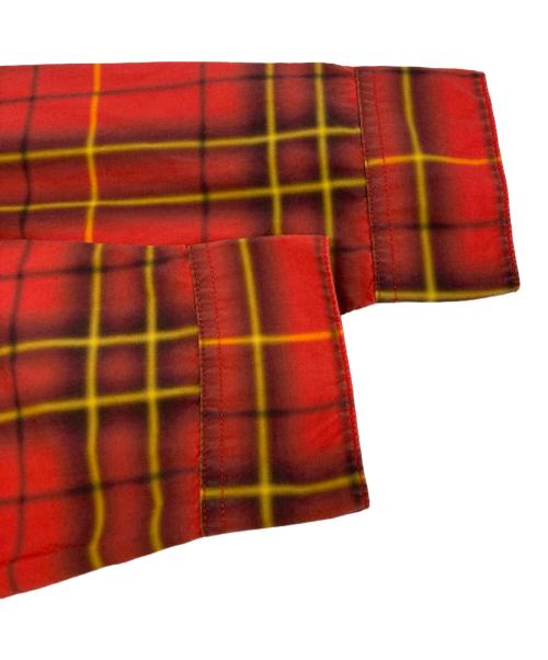 SUPREME（シュプリーム）SUPREME (シュプリーム) Spray Tartan Shirt レッド サイズ:Lの古着・服飾アイテム