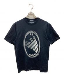 EMPORIO ARMANI×C.P COMPANY（エンポリオ アルマーニ×シーピーカンパニー）の古着「コラボプリントTシャツ」｜ネイビー