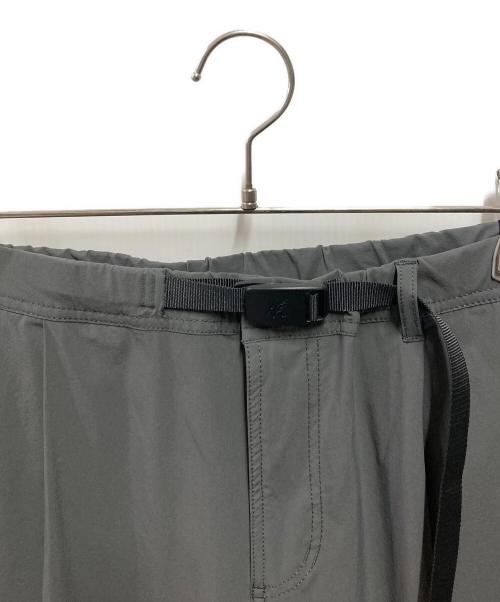 GARMIN（ガーミン）GARMIN (ガーミン) ストレッチ ナイロン1タック セミワイドパンツ グレー サイズ:Lの古着・服飾アイテム