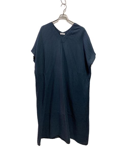 plantation（プランテーション）plantation (プランテーション) ワンピース グレー サイズ:Ｍの古着・服飾アイテム