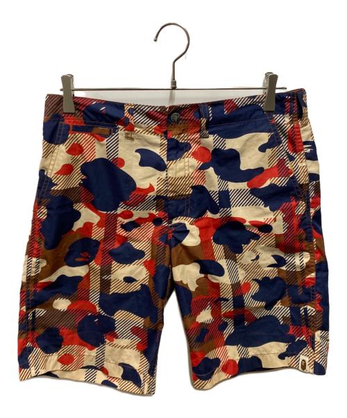 A BATHING APE（アベイシングエイプ）A BATHING APE (アベイシングエイプ) カモ柄ハーフパンツ レッド×ネイビー サイズ:Ｓの古着・服飾アイテム