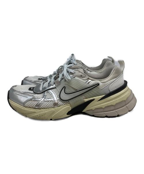 NIKE（ナイキ）NIKE (ナイキ) スニーカー ホワイト サイズ:27.5㎝の古着・服飾アイテム
