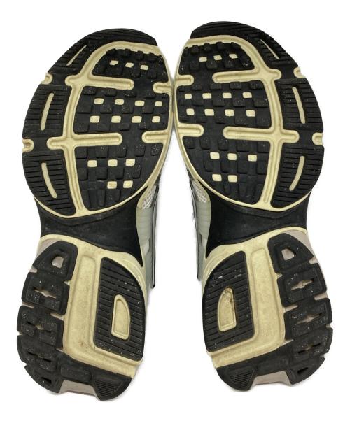 NIKE（ナイキ）NIKE (ナイキ) スニーカー ホワイト サイズ:27.5㎝の古着・服飾アイテム