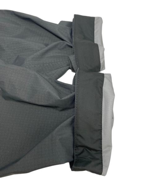 Patagonia（パタゴニア）Patagonia (パタゴニア) 25SS グラナイトクレストレインジャケット グレー サイズ:Mの古着・服飾アイテム