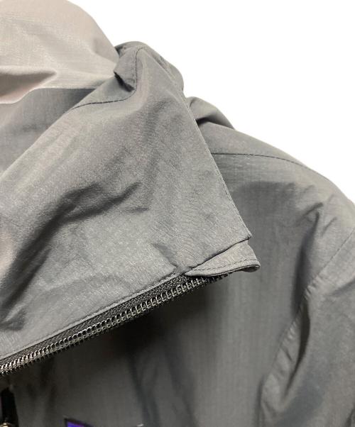 Patagonia（パタゴニア）Patagonia (パタゴニア) 25SS グラナイトクレストレインジャケット グレー サイズ:Mの古着・服飾アイテム