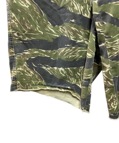 stussy（ステューシー）stussy (ステューシー) タイガーカモカットオフハーフパンツ グリーン サイズ:32の古着・服飾アイテム