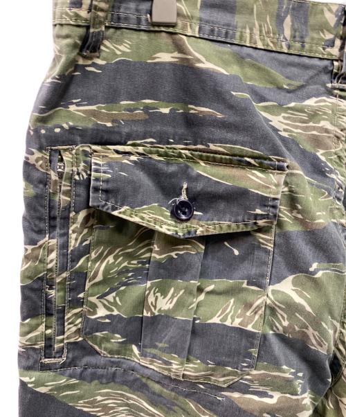 stussy（ステューシー）stussy (ステューシー) タイガーカモカットオフハーフパンツ グリーン サイズ:32の古着・服飾アイテム