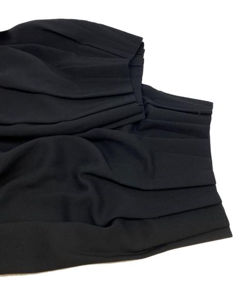 ENFOLD（エンフォルド）ENFOLD (エンフォルド) TACK-HEM PANTS ブラック サイズ:38の古着・服飾アイテム