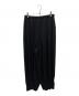 ENFOLD（エンフォルド）の古着「TACK-HEM PANTS」｜ブラック