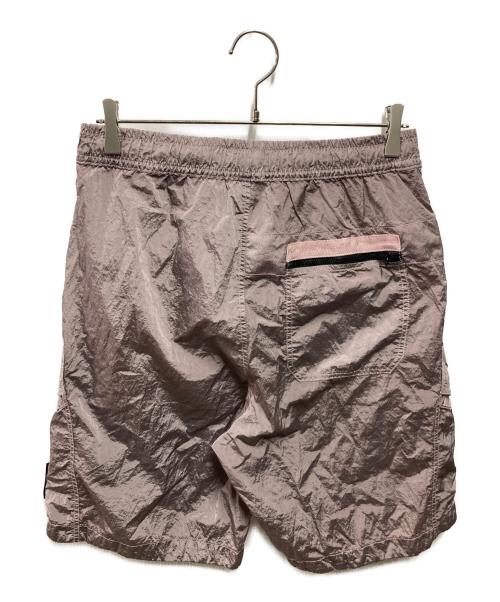STONE ISLAND（ストーンアイランド）STONE ISLAND (ストーンアイランド) Nylon Metal Econyl ショートパンツ ピンク サイズ:32の古着・服飾アイテム