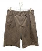 Dickies×SEDAN ALL-PURPOSEディッキーズ×セダンオールパーパス）の古着「Tuck Wide Shorts」｜ブラウン