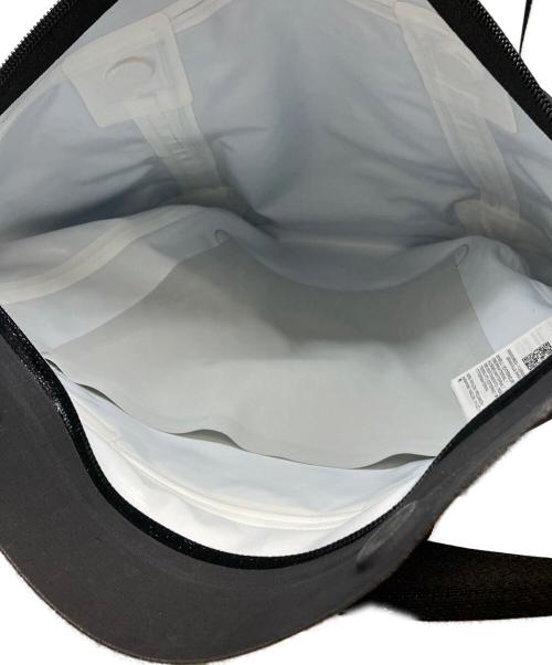 ARC'TERYX（アークテリクス）ARC'TERYX (アークテリクス) GRANVILLE SHOULDER BAG ブラックの古着・服飾アイテム