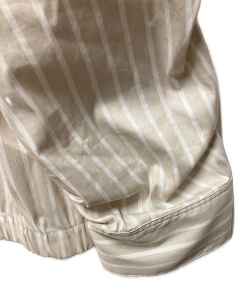 theory（セオリー）theory (セオリー) クロップドシャツ ベージュ サイズ:Sの古着・服飾アイテム