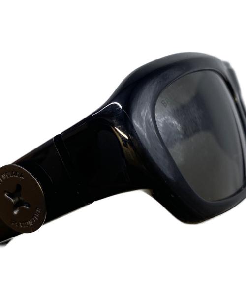 BALENCIAGA（バレンシアガ）BALENCIAGA (バレンシアガ) Rectangular Frame Sunglasses ブラック サイズ:58□18-140の古着・服飾アイテム