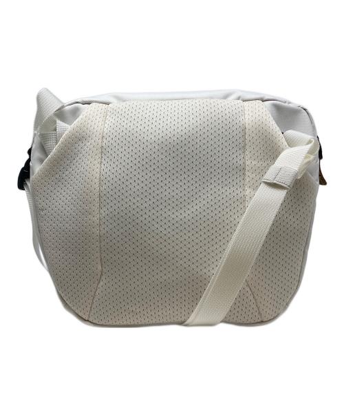 ARC'TERYX（アークテリクス）ARC'TERYX (アークテリクス) マンティス 2 ウエストパック ホワイトの古着・服飾アイテム