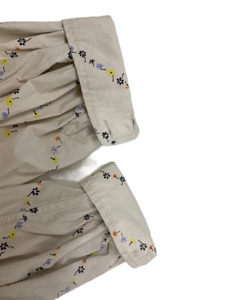 GANNI（ガニー）GANNI (ガニー) パフスリーブ花柄ワンピース グレー サイズ:34の古着・服飾アイテム