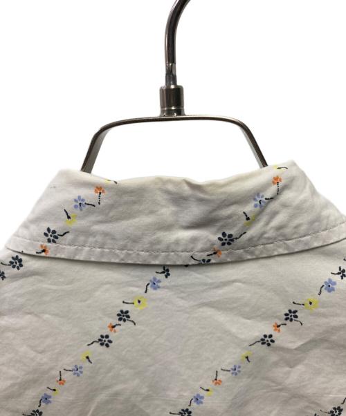 GANNI（ガニー）GANNI (ガニー) パフスリーブ花柄ワンピース グレー サイズ:34の古着・服飾アイテム