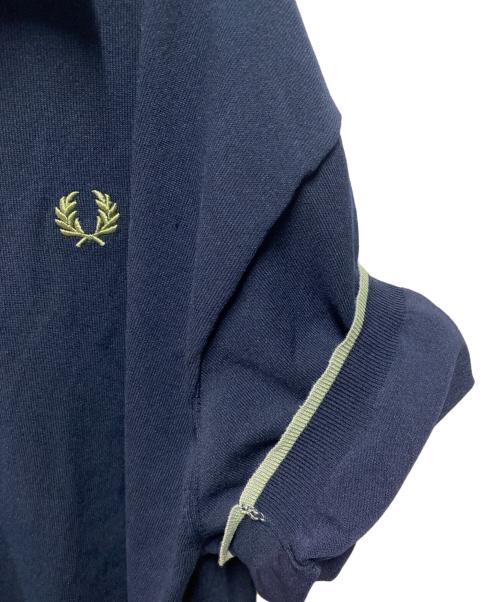FRED PERRY（フレッドペリー）FRED PERRY (フレッドペリー) ポロシャツ ネイビー サイズ:XL 未使用品の古着・服飾アイテム