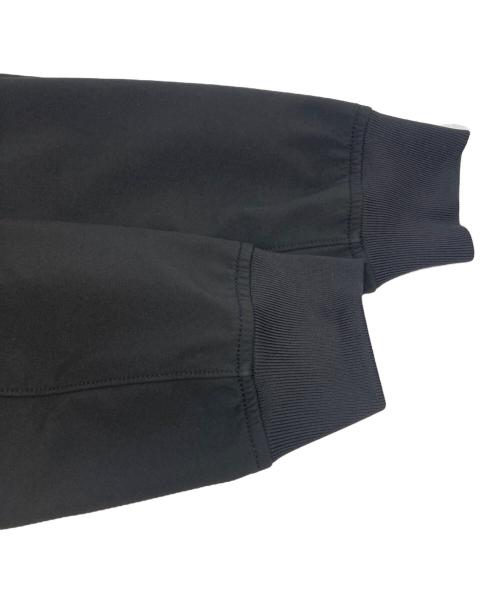 STONE ISLAND（ストーンアイランド）STONE ISLAND (ストーンアイランド) LIGHT SOFT SHELL-R E.DYE® ブラック サイズ:Ｓの古着・服飾アイテム
