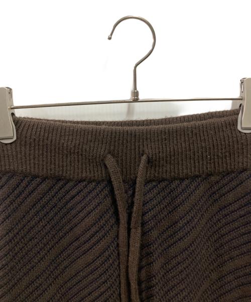 YOKE（ヨーク）YOKE (ヨーク) Bias Border Knit Pants ブラウン サイズ:2の古着・服飾アイテム