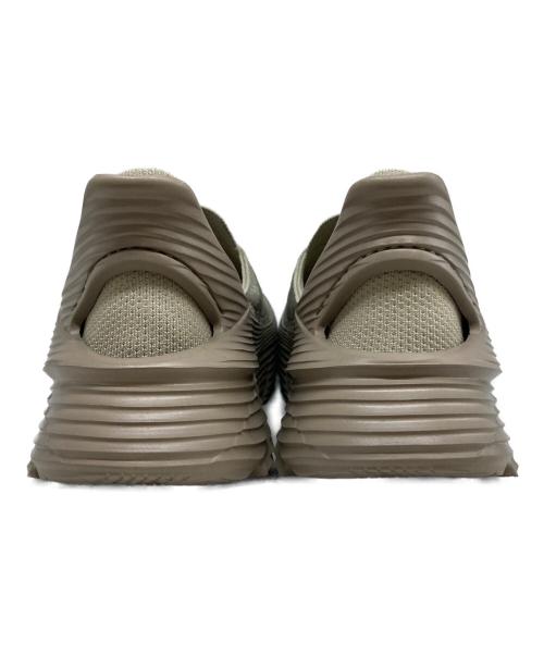 HOKA（ホカ）HOKA (ホカ) RESTORE TC ベージュ サイズ:27の古着・服飾アイテム