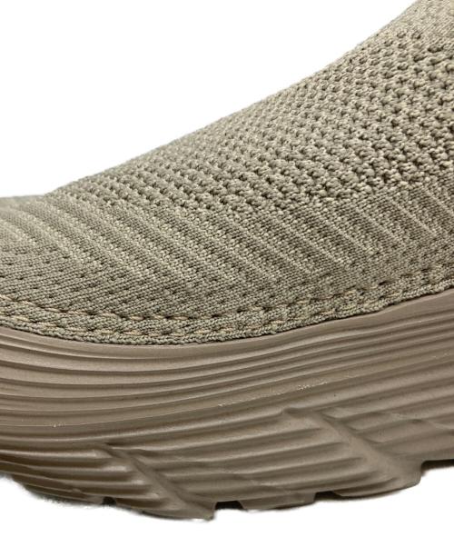 HOKA（ホカ）HOKA (ホカ) RESTORE TC ベージュ サイズ:27の古着・服飾アイテム