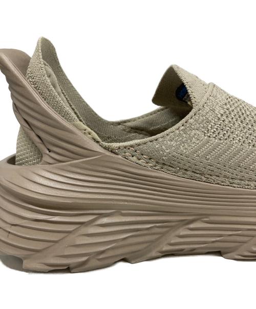 HOKA（ホカ）HOKA (ホカ) RESTORE TC ベージュ サイズ:27の古着・服飾アイテム