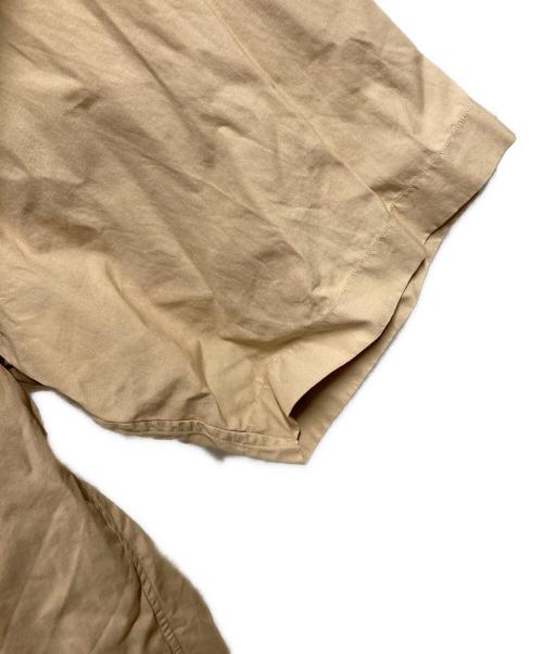 AURALEE（オーラリー）AURALEE (オーラリー) WASHED FINX TWILL BIG HALF SLEEVED SHIRT ベージュ サイズ:4の古着・服飾アイテム
