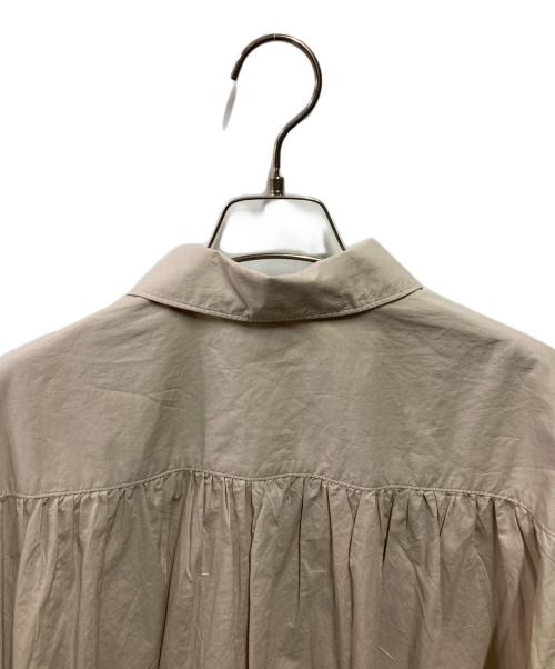 EDIFICE（エディフィス）EDIFICE (エディフィス) シャツ ベージュ サイズ:Ｍ 未使用品の古着・服飾アイテム