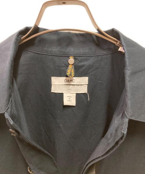 OAMC（オーエーエムシー）OAMC (オーエーエムシー) シャツ ブラック サイズ:Lの古着・服飾アイテム