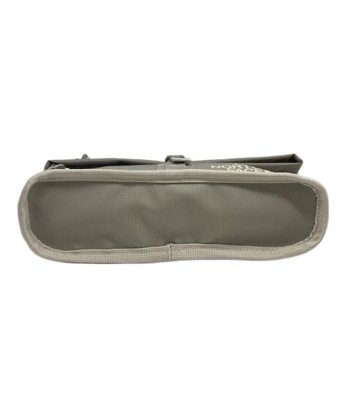 THE NORTH FACE（ザ ノース フェイス）THE NORTH FACE (ザ ノース フェイス) BASE CAMP SHOULDER BAG グレー 未使用品の古着・服飾アイテム