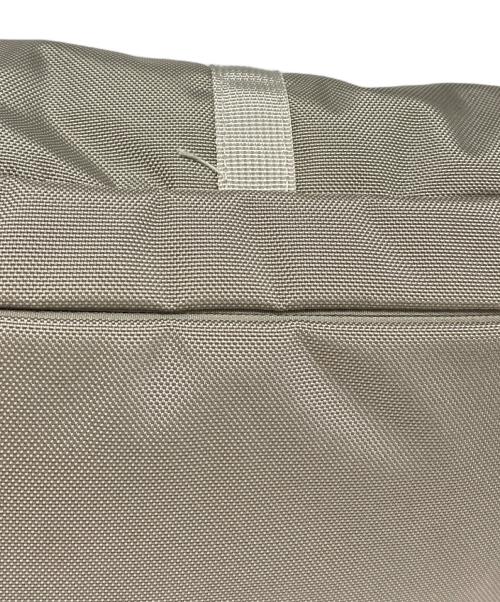 THE NORTH FACE（ザ ノース フェイス）THE NORTH FACE (ザ ノース フェイス) BASE CAMP SHOULDER BAG グレー 未使用品の古着・服飾アイテム
