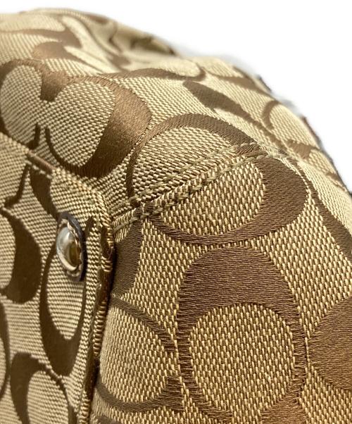 COACH（コーチ）COACH (コーチ) シグネチャーハンドバッグ ソーホー ベージュの古着・服飾アイテム