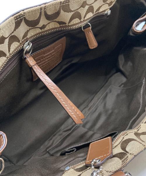 COACH（コーチ）COACH (コーチ) シグネチャーハンドバッグ ソーホー ベージュの古着・服飾アイテム