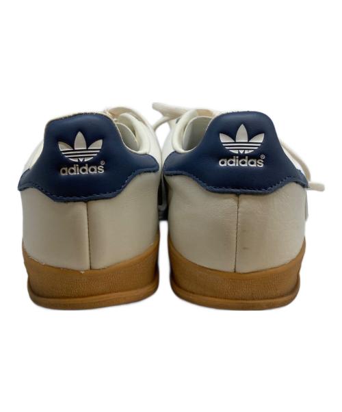 adidas（アディダス）adidas (アディダス) BEAUTY&YOUTH (ビューティーアンドユース) GAZELLE INDOOR BY nkc15 ホワイト サイズ:24cmの古着・服飾アイテム