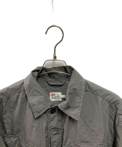 Traditional Weatherwear（トラディショナルウェザーウェア）Traditional Weatherwear (トラディショナルウェザーウェア) SHIRT 004 グレー サイズ:Mの古着・服飾アイテム