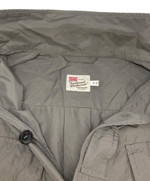 Traditional Weatherwear（トラディショナルウェザーウェア）Traditional Weatherwear (トラディショナルウェザーウェア) SHIRT 004 グレー サイズ:Mの古着・服飾アイテム