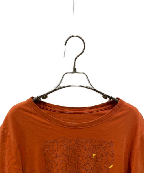 ARC'TERYX（アークテリクス）ARC'TERYX (アークテリクス) BLOCK SS T-SHIRT オレンジ サイズ:Mの古着・服飾アイテム
