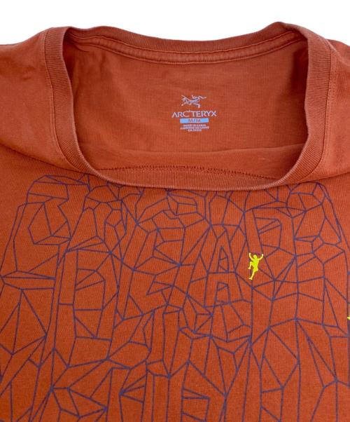ARC'TERYX（アークテリクス）ARC'TERYX (アークテリクス) BLOCK SS T-SHIRT オレンジ サイズ:Mの古着・服飾アイテム