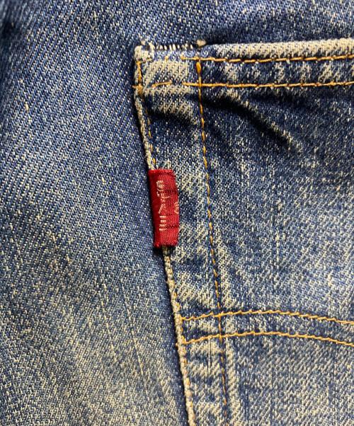 LEVI'S（リーバイス）LEVI'S (リーバイス) 60～70's 501 BIG E デニムパンツ ボタン裏6 足長R 並行ステッチ 不均等V インディゴ サイズ:W30×L32の古着・服飾アイテム