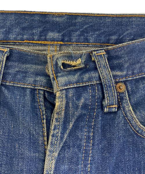 LEVI'S（リーバイス）LEVI'S (リーバイス) 60～70's 501 BIG E デニムパンツ ボタン裏6 足長R 並行ステッチ 不均等V インディゴ サイズ:W30×L32の古着・服飾アイテム