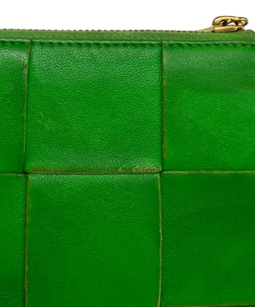 BOTTEGA VENETA（ボッテガベネタ）BOTTEGA VENETA (ボッテガベネタ) カセット 2つ折り財布 グリーンの古着・服飾アイテム