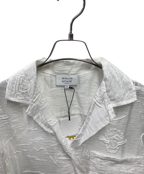 maison kitsune（メゾンキツネ）maison kitsune (メゾンキツネ) Parisian Map シアー リゾート シャツ ホワイト サイズ:34 未使用品の古着・服飾アイテム